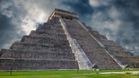 Chichen Itza Maya, Kukulkan Pyramid in Mexico Stock Footage 103167789