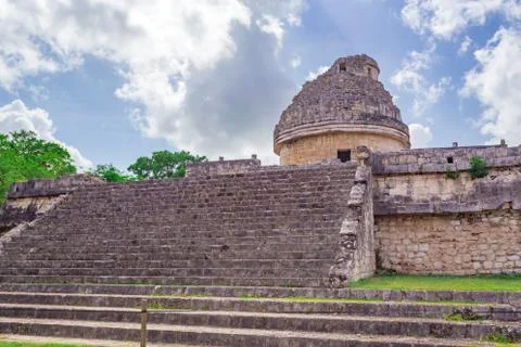 Chichen Itza Maya Ruins Observatory temple in Yucatan, Mexico Stock Photos