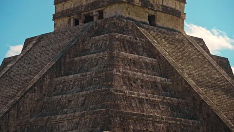 Chichen Itza Pyramid Kukulcan Wide View Sunny Day Blue Sky Panorama Stock Footage 311831644