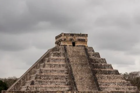 Chichen Itza Pyramid is a mayan calendar. Stock Photos