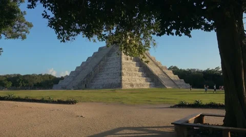 Chichen itza pyramid mexico Stock Footage 59952493