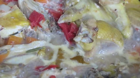 Chicken with carrots Stock-Footage 75143196