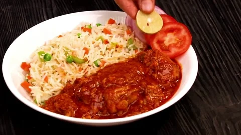 Chicken Curry with Flavoured Rice Vídeo Stock 286201715