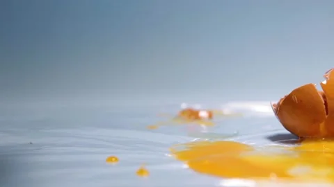 Chicken egg packaging on a blue background. Stock-Footage 151821738