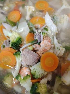 Chicken soup is suitable as a complementary menu for babies and children Foto stock