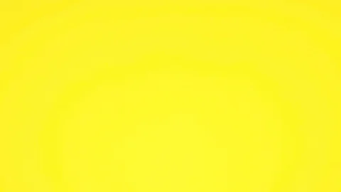 Chickens for Easter appear on the corners of yellow background - Stop motion Видео 124355771
