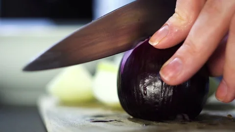 Chief cut red onion close up shot. Stock Footage 109662033