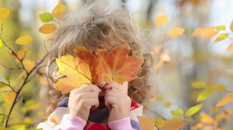 Child in autumn Stock Footage 27486051