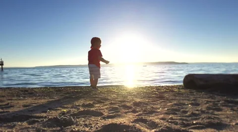 Child on the beach. Stock Footage 64727193
