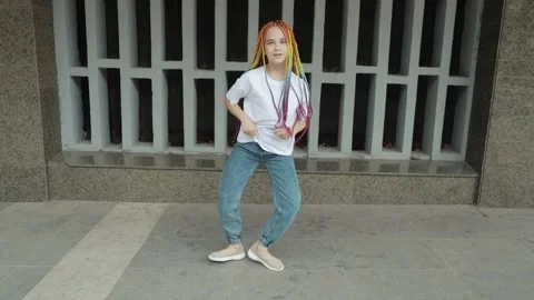 The child is dancing a modern pop dance Stock Footage 154663105