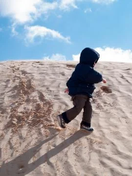 Child at desert Foto stock