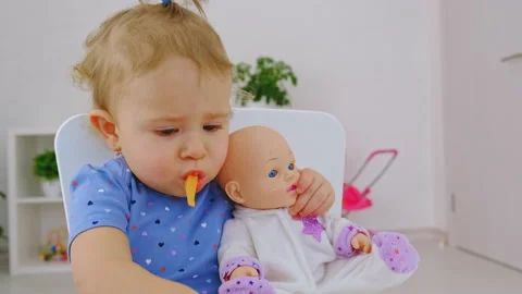 The child eats pasta and vegetables. Selective focus. Stock Footage 189834546