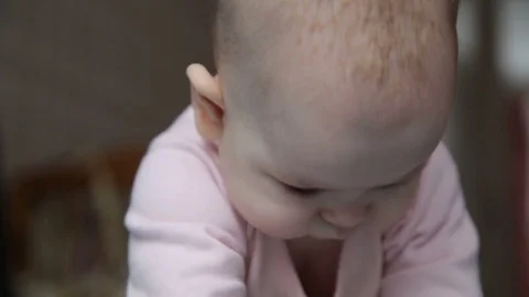 The child grabs the camera for the lens 스톡 동영상 85219693