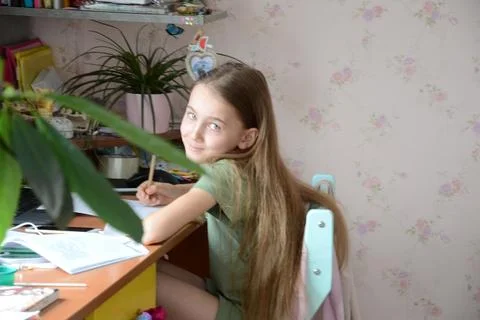 Child learn online Stock Photos