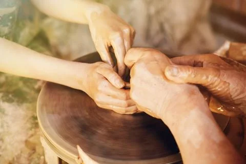 Child learning clay modeling Stock-Fotos