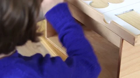 Child in primary school 動画素材 47140812