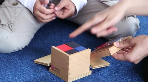 Child in primary school 動画素材 47142683