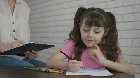 A child with a psychologist. Stock Footage 126865852