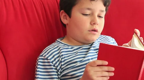 Child reading book Stock-Footage 49272103