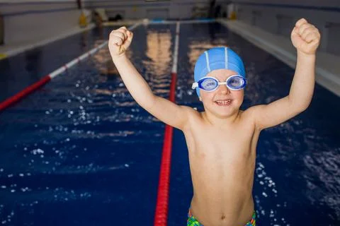 Child swimmer Fotos Stock