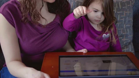 Child Trying to do Remote Learning on Computer at Home Vídeo Stock 150277425