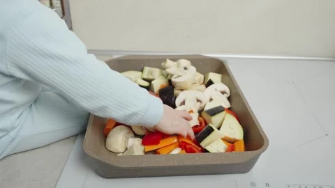 Child with vegetables Stock Footage 272676024