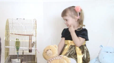 Child8 Video stock 2525338