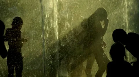 Children bathe in the fountain Stock Footage