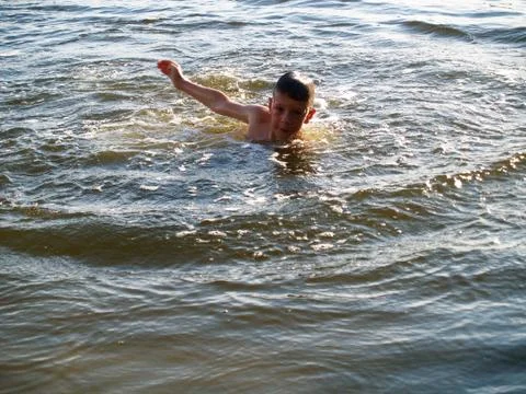 Children bathe in the river Photos
