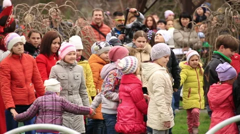 Children dance in a circle Stock Footage 67615733