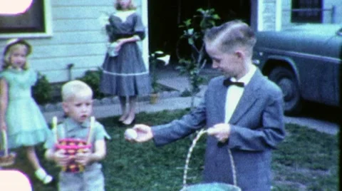Children with Easter Baskets Easter Day (Vintage Film Home Movie) 1919 Stock-Footage 10571190