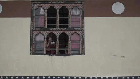Children &amp; Monks at Dechen Phodrang Monastery Video stock 161959983