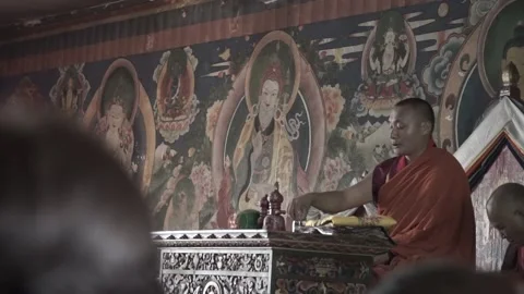 Children &amp; Monks at Dechen Phodrang Monastery Video stock 161960424