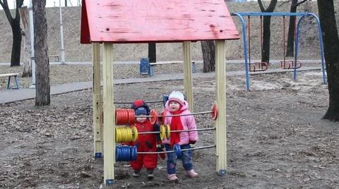 Children play 库存影片 46219167