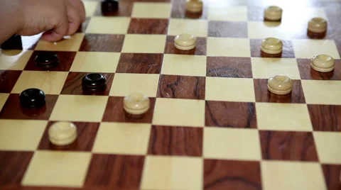 Children Playing Checkers Видео 53498551