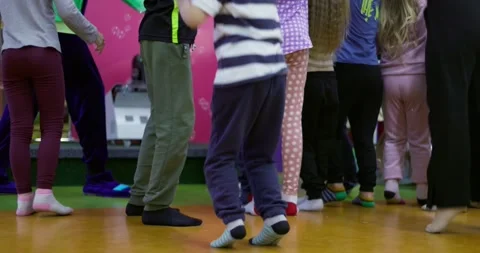 Children Playing Indoors with Bubble Machine 動画素材 293245666