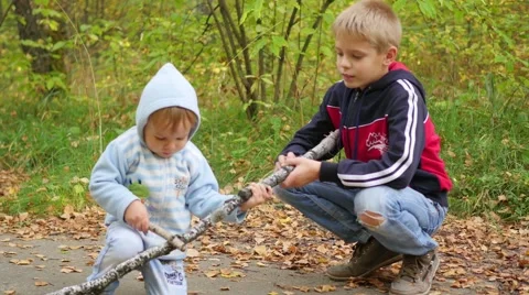 Children playing in the Park Video stock 67889676