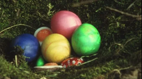 Children searching easter eggs (Vintage 8 mm amateur film) Stock Footage 8848911