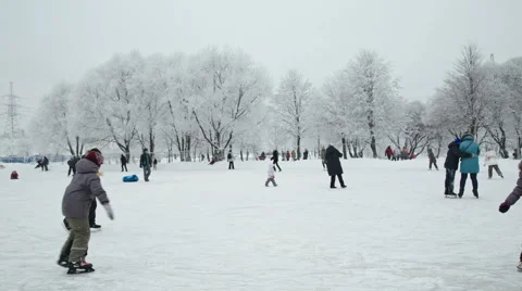 Children skate in the Park at the weekend Stock Footage 59140481