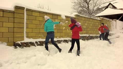 Children throw snow. Slow motion. Stock-Footage 74666163
