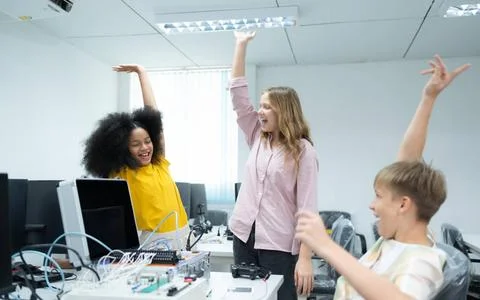 Children using the hand robot technology and having fun Learning, Students... Stock-Fotos