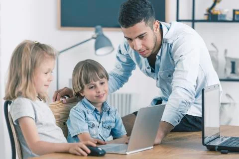 Children using laptop during classes Stock-Fotos