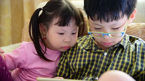 Children using a tablet computer Stock Footage 75172099