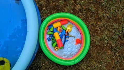 Children's pool overhead camera angle shot Stock-Fotos