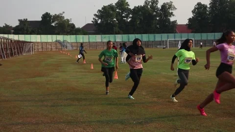 Children's running competition in Sleman Regency, Yogyakarta. 스톡 동영상 339518059