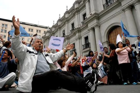 Chile- Paro Protests - Oct 2003 写真素材