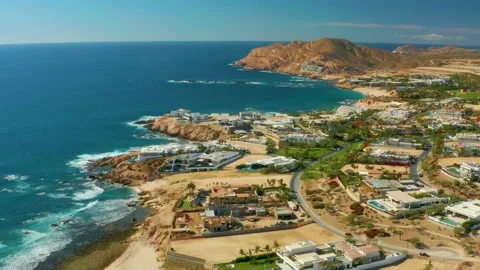 CHILENO BEACH LOS CABOS BCS MEXICO-2022: Stormy Sea Waves and Swollen Surf Vidéo 204916513