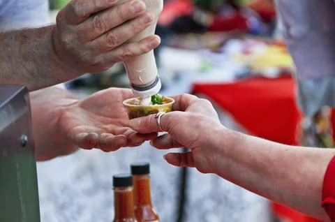 Chili Tasting: Sample Offered with Garnish 스톡 사진