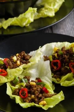 Chilli beef lettuce wraps Stock Photos