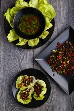 Chilli beef lettuce wraps Stock Photos